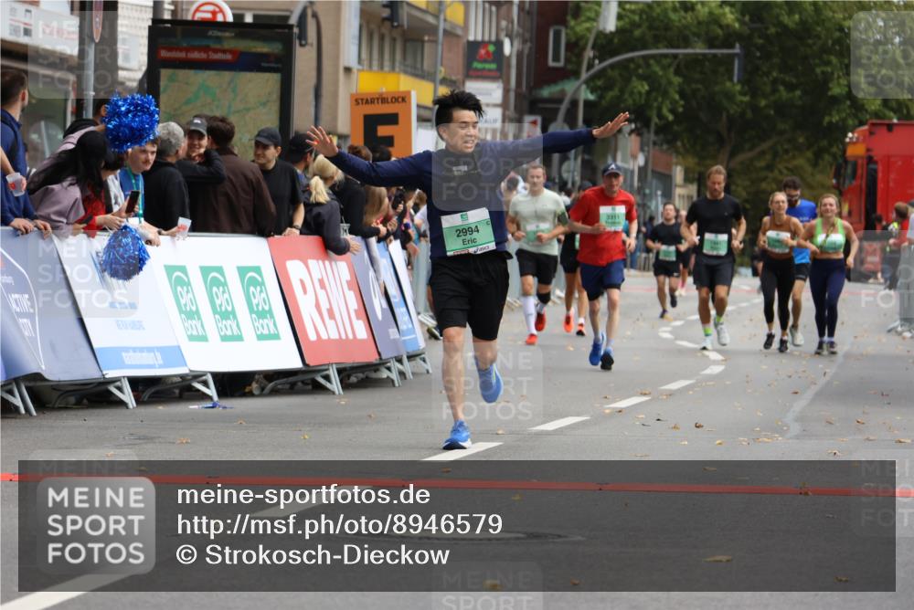 21.09.2025 - PSD Bank Halbmarathon Strokosch-Dieckow http://msf.ph/oto/8946579 21.09.2025 12:14:01 Ziel 1669, 2531, 2994, 3004, 3041, 3042, 3908 meine-sportfotos.de