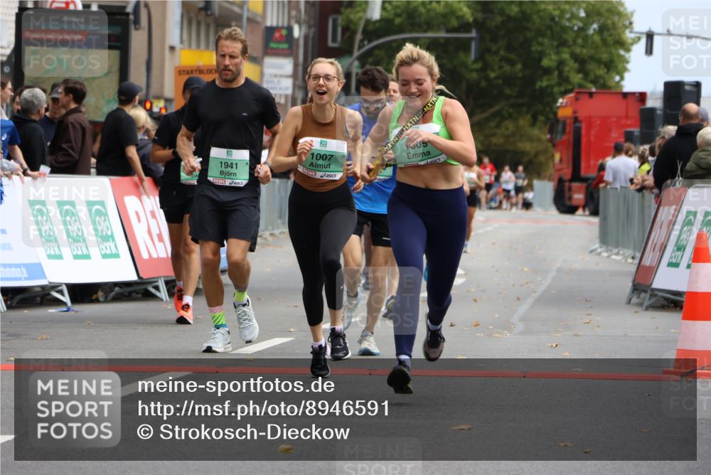 21.09.2025 - PSD Bank Halbmarathon Strokosch-Dieckow http://msf.ph/oto/8946591 21.09.2025 12:14:12 Ziel 1007, 1009, 1106, 1623, 1941, 2834, 2994, 3311, 3778 meine-sportfotos.de