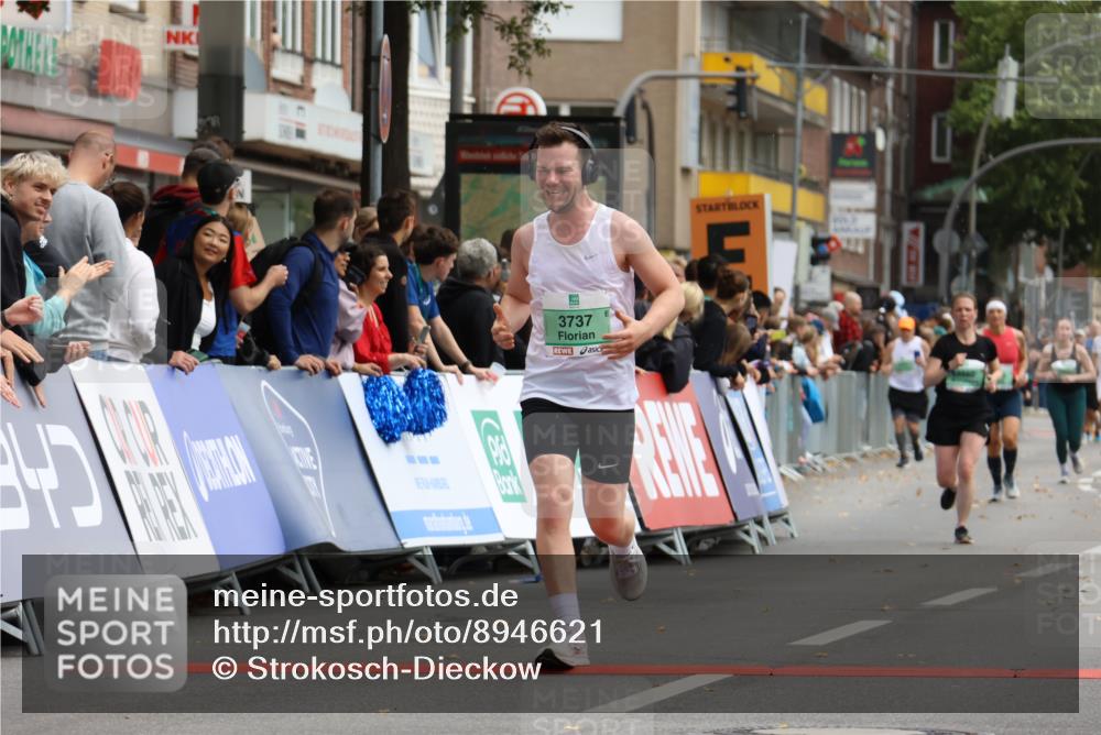 21.09.2025 - PSD Bank Halbmarathon Strokosch-Dieckow http://msf.ph/oto/8946621 21.09.2025 12:14:46 Ziel 3737 meine-sportfotos.de