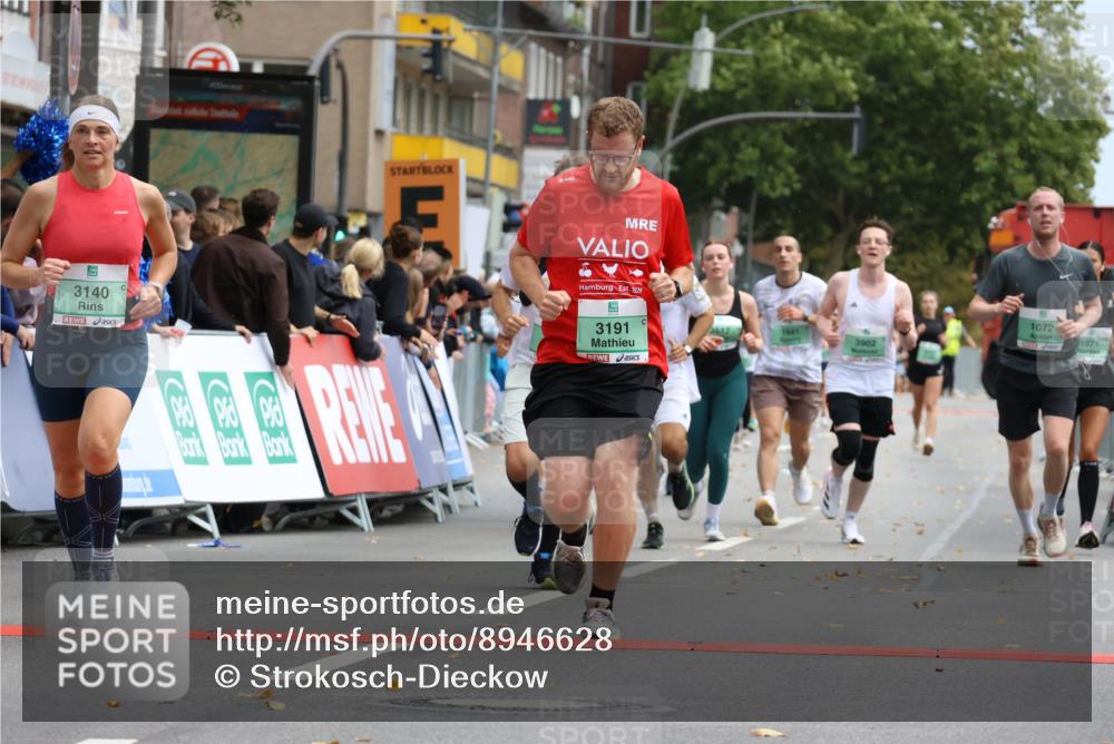 21.09.2025 - PSD Bank Halbmarathon Strokosch-Dieckow http://msf.ph/oto/8946628 21.09.2025 12:14:57 Ziel 1072, 1384, 1587, 1588, 1589, 3140, 3191, 3517, 3560, 3902 meine-sportfotos.de