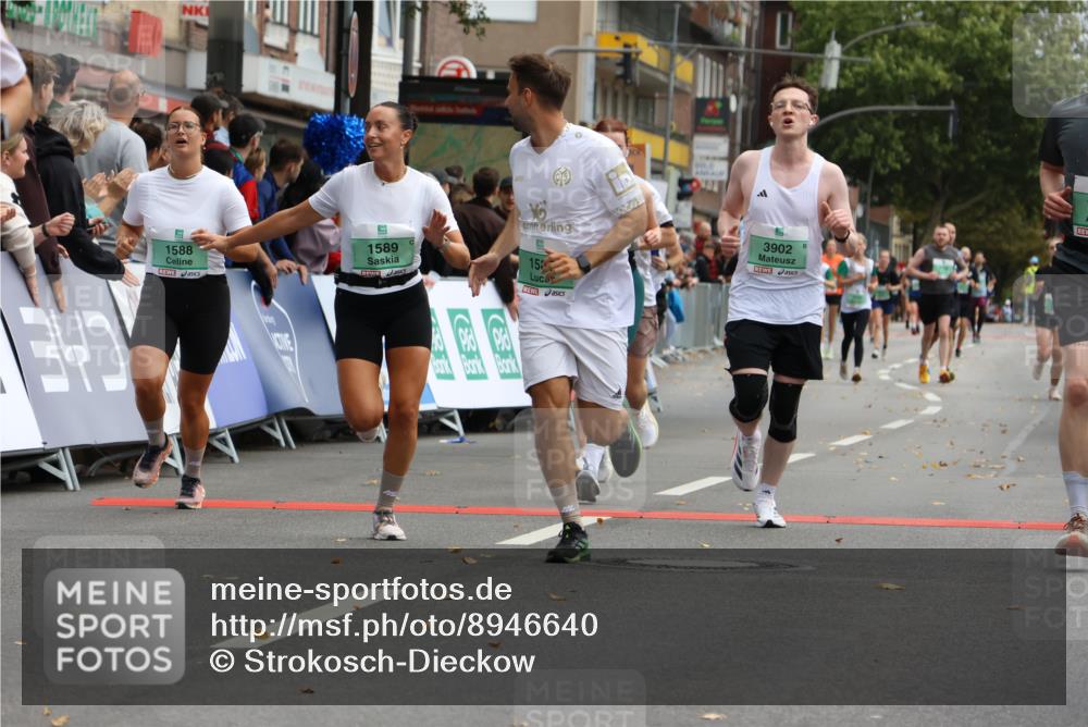 21.09.2025 - PSD Bank Halbmarathon Strokosch-Dieckow http://msf.ph/oto/8946640 21.09.2025 12:15:02 Ziel 1071, 1072, 1384, 1587, 1588, 1589, 1641, 3091, 3140, 3191, 3517, 3560, 3902 meine-sportfotos.de
