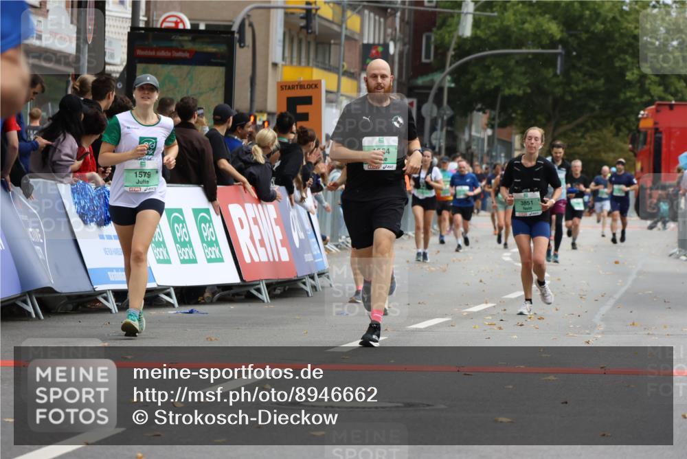 21.09.2025 - PSD Bank Halbmarathon Strokosch-Dieckow http://msf.ph/oto/8946662 21.09.2025 12:15:19 Ziel 1265, 1579, 1964, 2550, 3433, 3498, 3530, 3733, 3851 meine-sportfotos.de