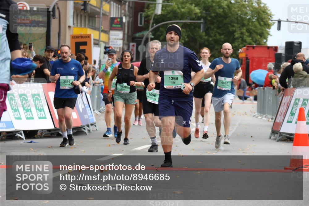 21.09.2025 - PSD Bank Halbmarathon Strokosch-Dieckow http://msf.ph/oto/8946685 21.09.2025 12:15:36 Ziel 1017, 1096, 1369, 1734, 2674, 3066, 3185, 3345, 3473, 3516, 3573, 3617, 4051 meine-sportfotos.de