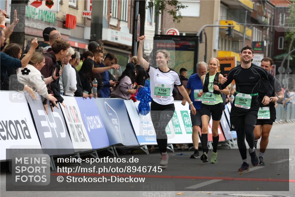 21.09.2025 - PSD Bank Halbmarathon Strokosch-Dieckow http://msf.ph/oto/8946745 21.09.2025 12:16:24 Ziel 1704, 2608, 2964, 3019, 3027, 3097, 3107, 3372, 3425, 4058 meine-sportfotos.de
