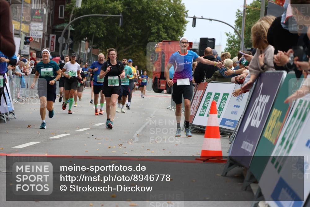 21.09.2025 - PSD Bank Halbmarathon Strokosch-Dieckow http://msf.ph/oto/8946778 21.09.2025 12:16:36 Ziel 1024, 1025, 2499, 3027, 3097, 3107, 3128, 3338, 3372, 3551 meine-sportfotos.de