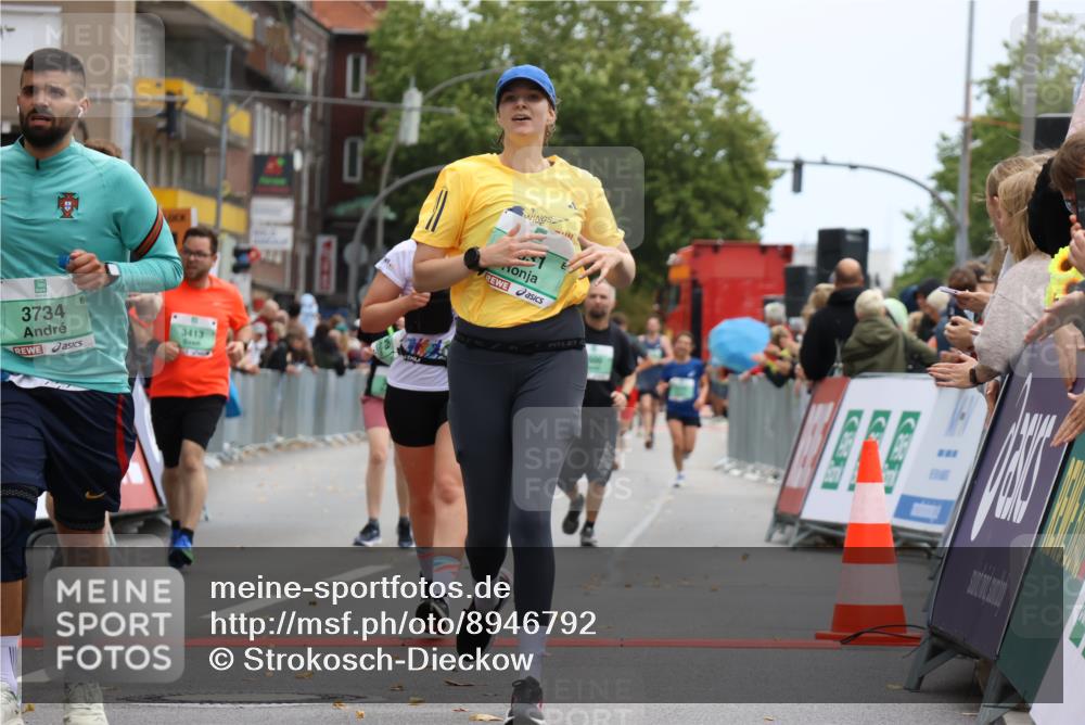 21.09.2025 - PSD Bank Halbmarathon Strokosch-Dieckow http://msf.ph/oto/8946792 21.09.2025 12:16:52 Ziel 1193, 1513, 1599, 2877, 3028, 3115, 3128, 3413, 3500, 3734, 3773, 3831 meine-sportfotos.de