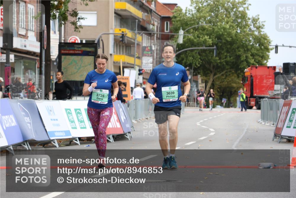 21.09.2025 - PSD Bank Halbmarathon Strokosch-Dieckow http://msf.ph/oto/8946853 21.09.2025 12:56:01 Ziel 3639, 3725 meine-sportfotos.de