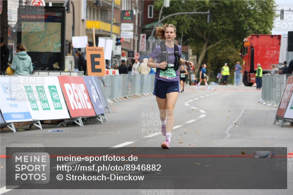 21.09.2025 - PSD Bank Halbmarathon Strokosch-Dieckow http://msf.ph/oto/8946882 21.09.2025 12:57:22 Ziel 1047 meine-sportfotos.de