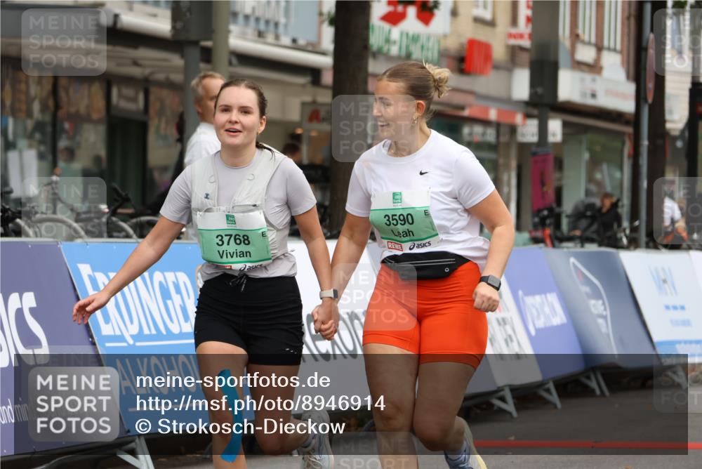 21.09.2025 - PSD Bank Halbmarathon Strokosch-Dieckow http://msf.ph/oto/8946914 21.09.2025 12:59:08 Ziel 3590, 3768 meine-sportfotos.de