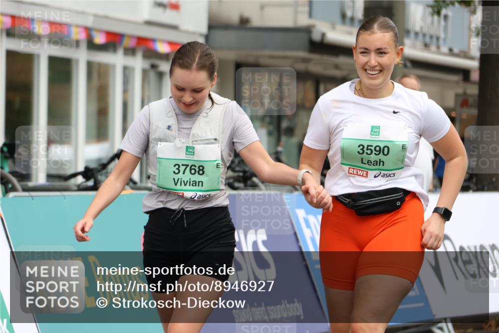 21.09.2025 - PSD Bank Halbmarathon Strokosch-Dieckow http://msf.ph/oto/8946927 21.09.2025 12:59:09 Ziel 3590, 3768 meine-sportfotos.de