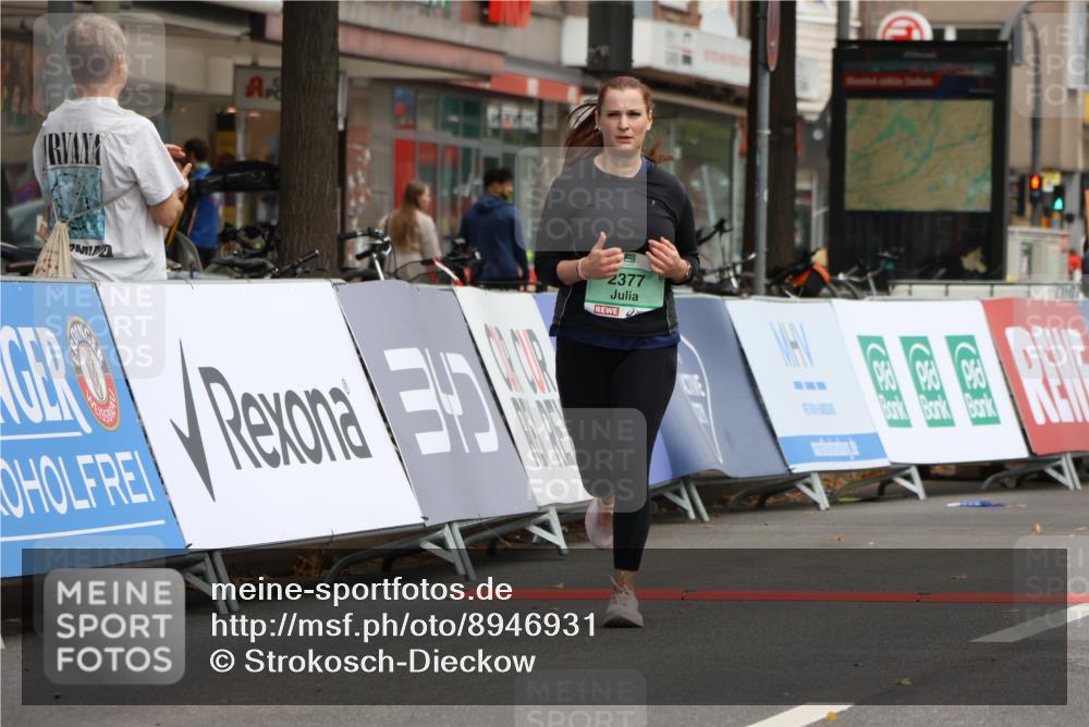 21.09.2025 - PSD Bank Halbmarathon Strokosch-Dieckow http://msf.ph/oto/8946931 21.09.2025 13:00:10 Ziel 2377 meine-sportfotos.de