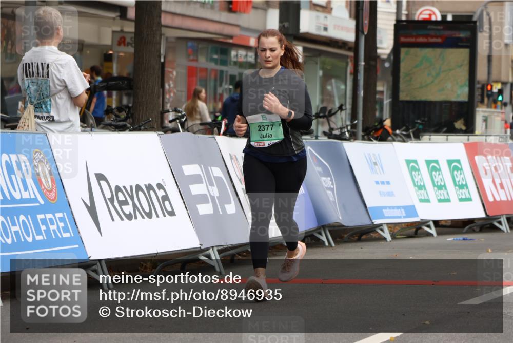 21.09.2025 - PSD Bank Halbmarathon Strokosch-Dieckow http://msf.ph/oto/8946935 21.09.2025 13:00:10 Ziel 2377 meine-sportfotos.de