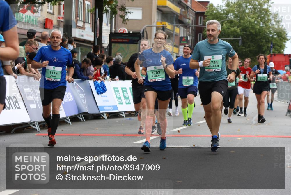 21.09.2025 - PSD Bank Halbmarathon Strokosch-Dieckow http://msf.ph/oto/8947009 21.09.2025 12:17:37 Ziel 1119, 1207, 1503, 1590, 1753, 1754, 2831, 2869, 2937, 3120, 3171, 3195, 3247, 3310, 3462, 3523, 4023, 4027 meine-sportfotos.de