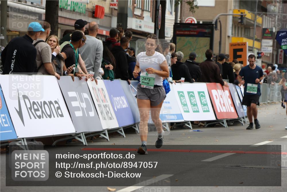 21.09.2025 - PSD Bank Halbmarathon Strokosch-Dieckow http://msf.ph/oto/8947057 21.09.2025 12:17:51 Ziel 1094, 1539, 2216, 2639, 2831, 2869, 2873, 2881, 3117, 3171, 3192, 3247, 3337, 3462, 4023 meine-sportfotos.de
