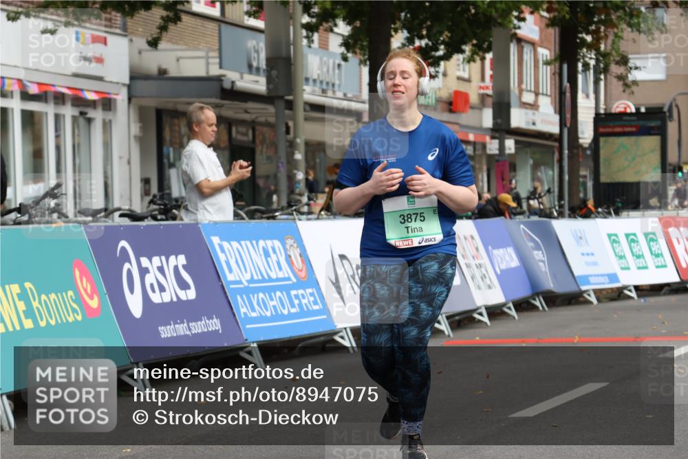 21.09.2025 - PSD Bank Halbmarathon Strokosch-Dieckow http://msf.ph/oto/8947075 21.09.2025 13:04:18 Ziel 3875 meine-sportfotos.de