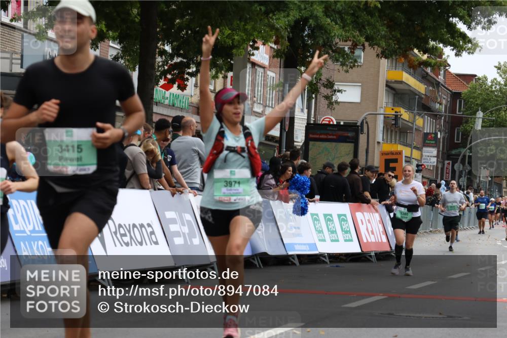 21.09.2025 - PSD Bank Halbmarathon Strokosch-Dieckow http://msf.ph/oto/8947084 21.09.2025 12:18:12 Ziel 1385, 2397, 3178, 3363, 3415, 3971 meine-sportfotos.de