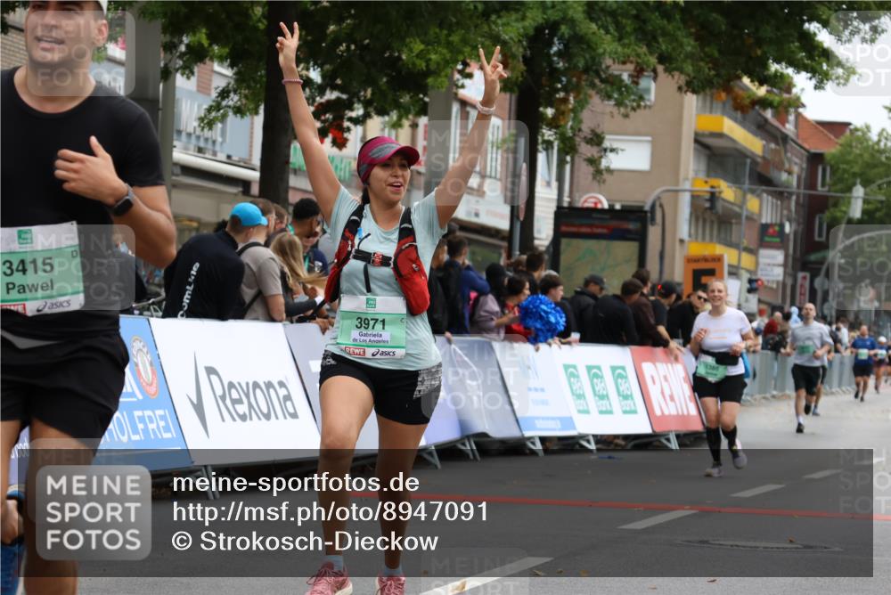 21.09.2025 - PSD Bank Halbmarathon Strokosch-Dieckow http://msf.ph/oto/8947091 21.09.2025 12:18:12 Ziel 1385, 2397, 3178, 3363, 3415, 3971 meine-sportfotos.de