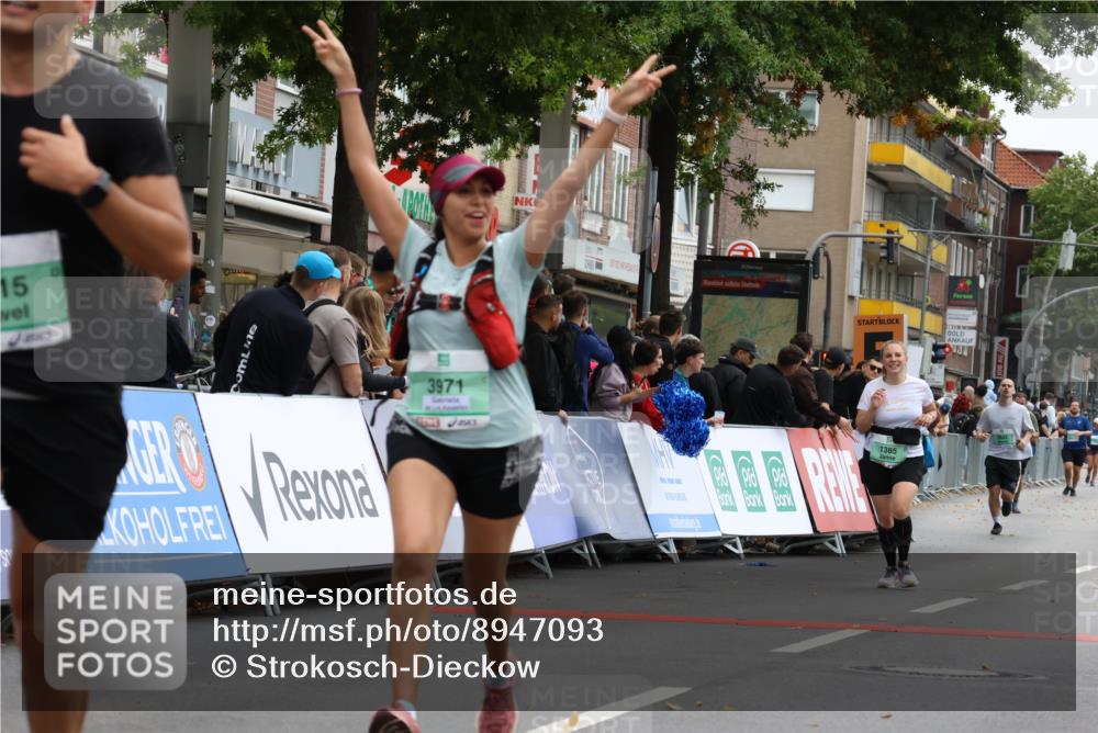 21.09.2025 - PSD Bank Halbmarathon Strokosch-Dieckow http://msf.ph/oto/8947093 21.09.2025 12:18:12 Ziel 1385, 2397, 3178, 3363, 3415, 3971 meine-sportfotos.de