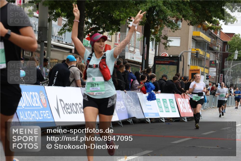 21.09.2025 - PSD Bank Halbmarathon Strokosch-Dieckow http://msf.ph/oto/8947095 21.09.2025 12:18:12 Ziel 1385, 2397, 3178, 3363, 3415, 3971 meine-sportfotos.de