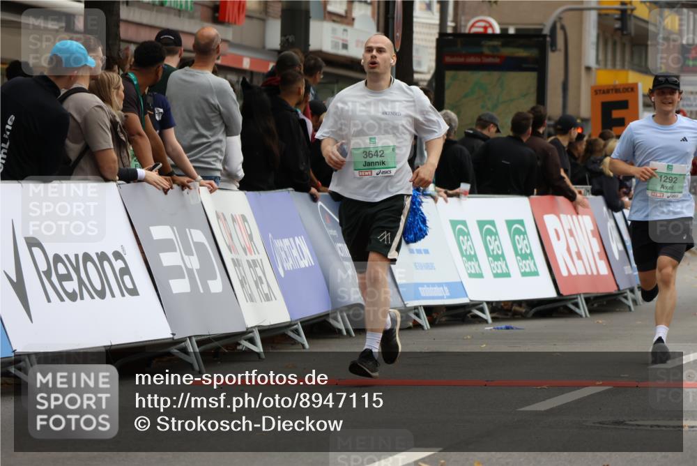 21.09.2025 - PSD Bank Halbmarathon Strokosch-Dieckow http://msf.ph/oto/8947115 21.09.2025 12:18:20 Ziel 1290, 1292, 1385, 3178, 3642, 3971 meine-sportfotos.de