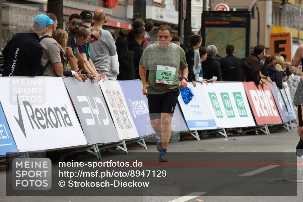21.09.2025 - PSD Bank Halbmarathon Strokosch-Dieckow http://msf.ph/oto/8947129 21.09.2025 12:18:29 Ziel 1290, 1292, 2959, 3350, 3642 meine-sportfotos.de