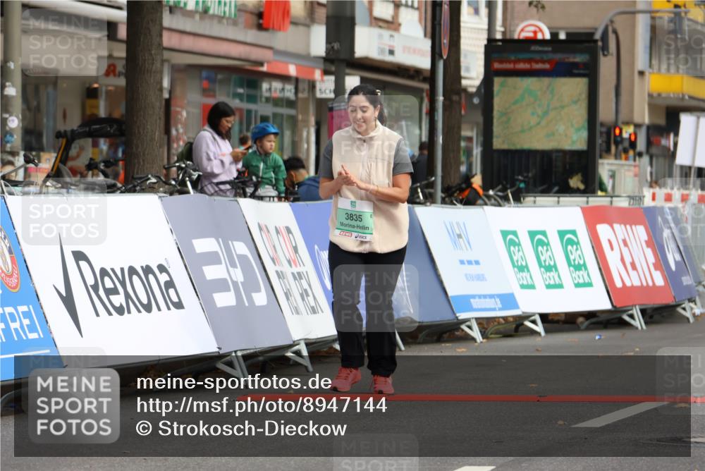 21.09.2025 - PSD Bank Halbmarathon Strokosch-Dieckow http://msf.ph/oto/8947144 21.09.2025 13:06:17 Ziel 3835 meine-sportfotos.de