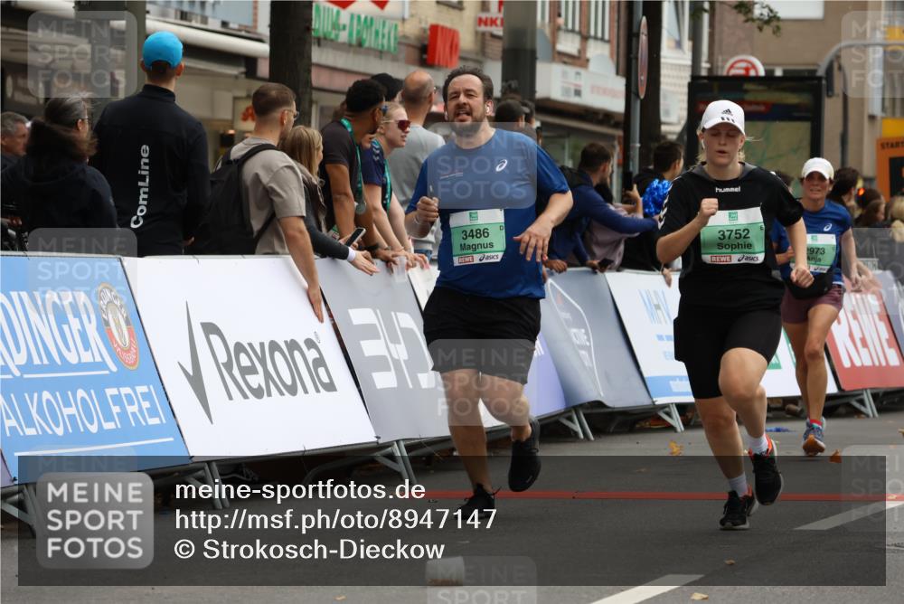 21.09.2025 - PSD Bank Halbmarathon Strokosch-Dieckow http://msf.ph/oto/8947147 21.09.2025 12:18:40 Ziel 1050, 1950, 2959, 2973, 2974, 3486, 3563, 3752, 3796 meine-sportfotos.de