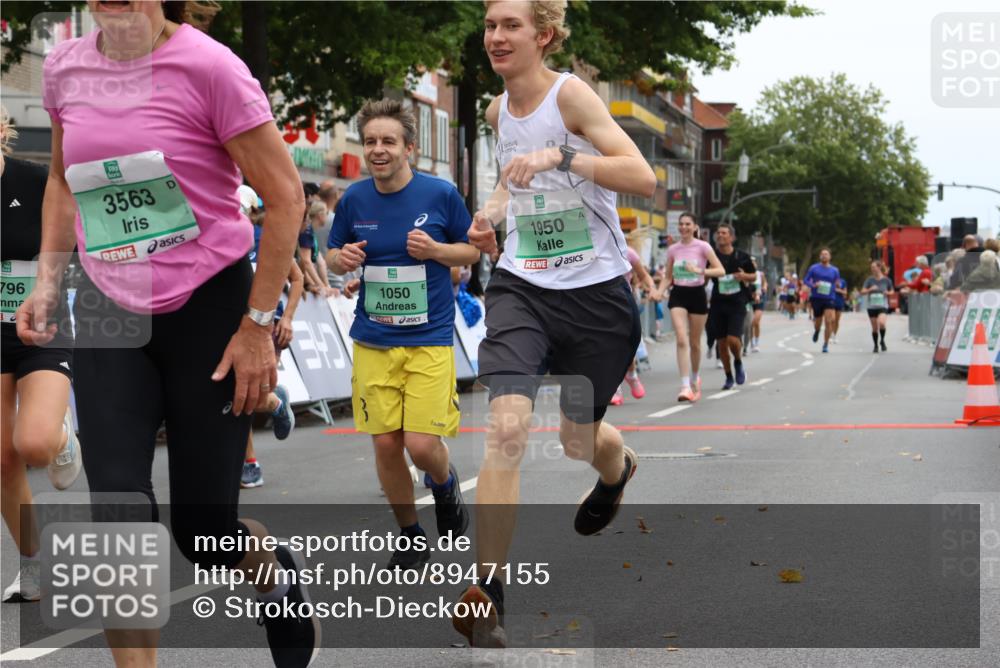 21.09.2025 - PSD Bank Halbmarathon Strokosch-Dieckow http://msf.ph/oto/8947155 21.09.2025 12:18:44 Ziel 1050, 1541, 1637, 1638, 1950, 2973, 2974, 3282, 3486, 3563, 3752, 3796 meine-sportfotos.de