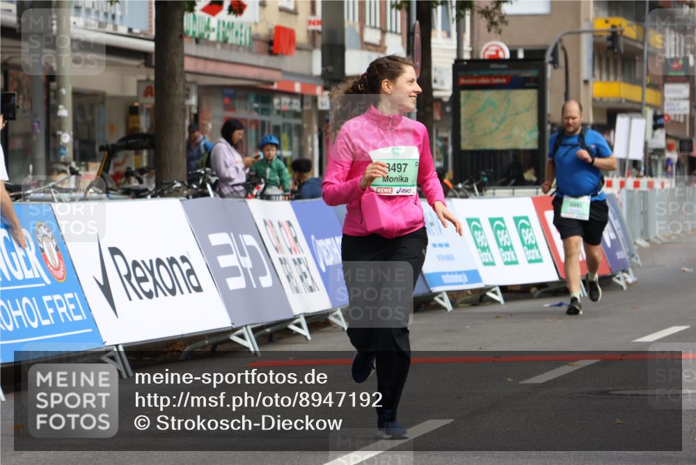 21.09.2025 - PSD Bank Halbmarathon Strokosch-Dieckow http://msf.ph/oto/8947192 21.09.2025 13:06:41 Ziel 3497, 3991 meine-sportfotos.de