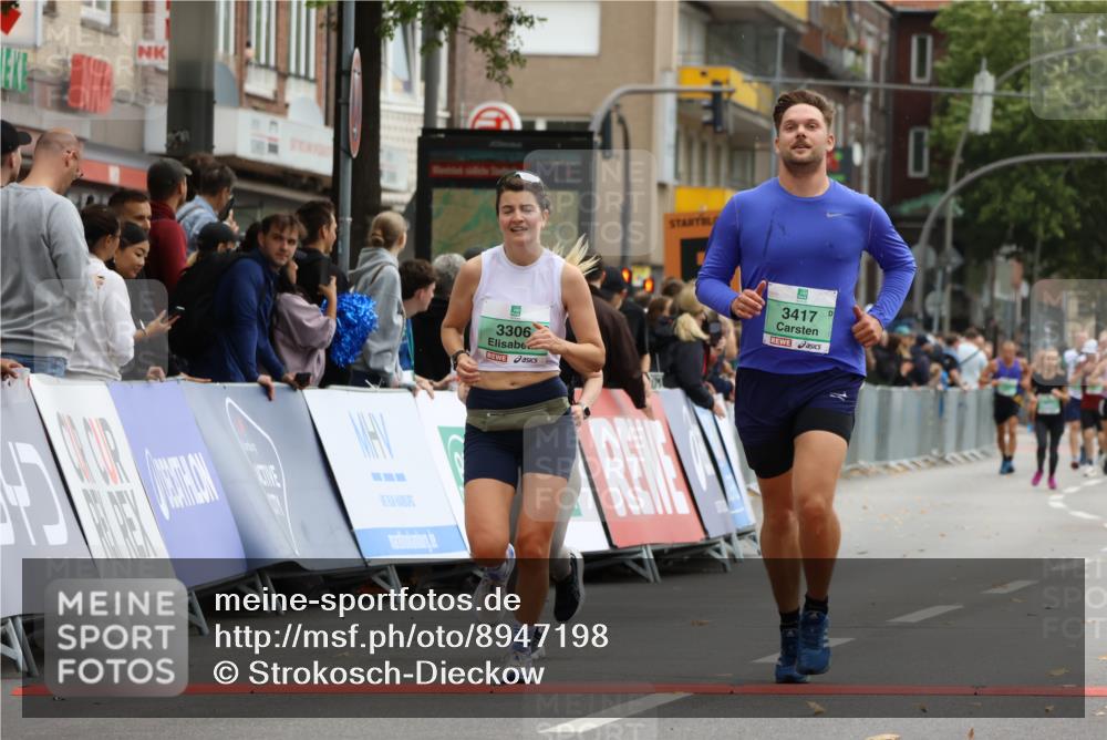 21.09.2025 - PSD Bank Halbmarathon Strokosch-Dieckow http://msf.ph/oto/8947198 21.09.2025 12:18:56 Ziel 1541, 1637, 1638, 3268, 3282, 3306, 3417, 3437, 3900 meine-sportfotos.de