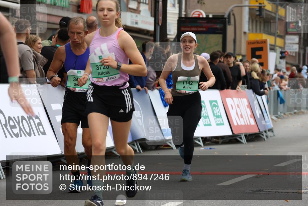 21.09.2025 - PSD Bank Halbmarathon Strokosch-Dieckow http://msf.ph/oto/8947246 21.09.2025 12:19:20 Ziel 1142, 2002, 2981, 3293, 3423, 3582, 3720, 3977 meine-sportfotos.de