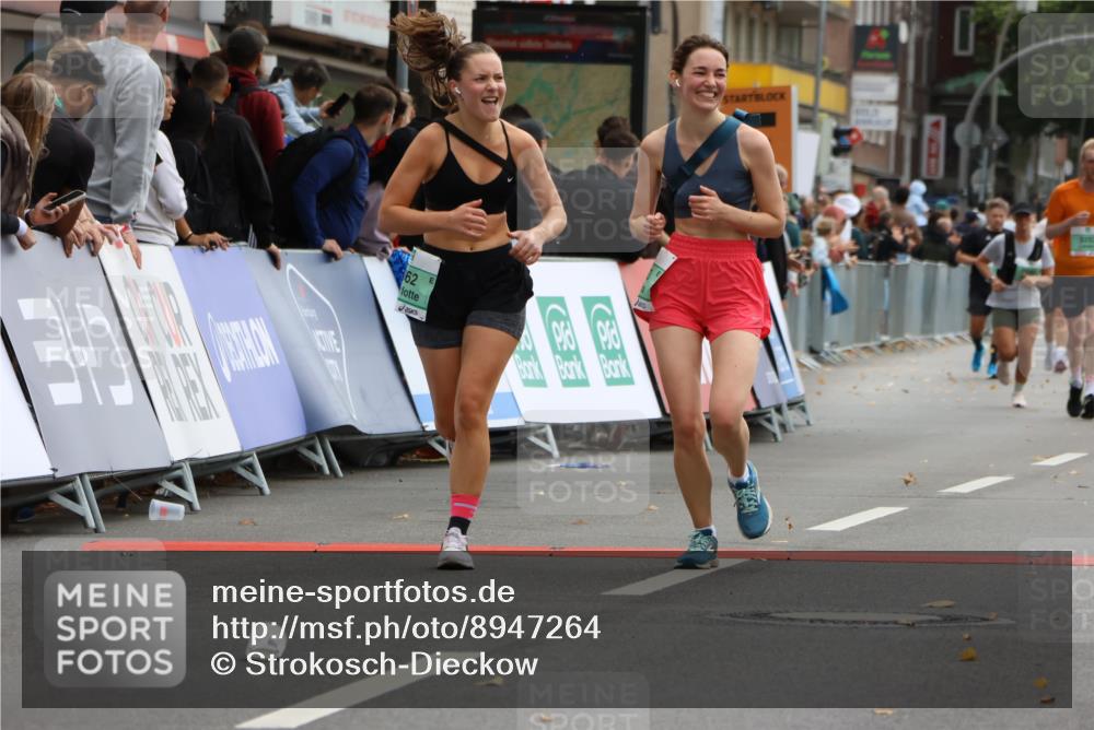 21.09.2025 - PSD Bank Halbmarathon Strokosch-Dieckow http://msf.ph/oto/8947264 21.09.2025 12:19:28 Ziel 1142, 3423, 3662, 3663, 3720 meine-sportfotos.de