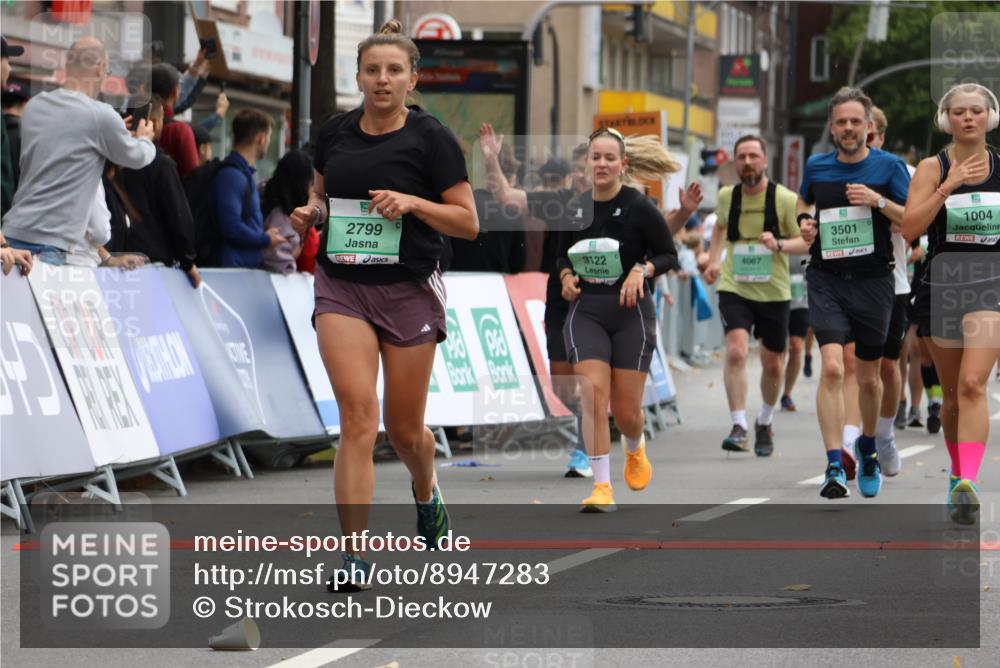 21.09.2025 - PSD Bank Halbmarathon Strokosch-Dieckow http://msf.ph/oto/8947283 21.09.2025 12:19:42 Ziel 1004, 2714, 2799, 3111, 3122, 3253, 3501, 3528, 3567, 3580, 3678, 4067 meine-sportfotos.de