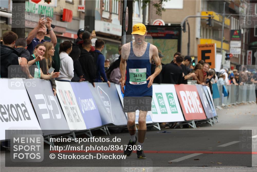 21.09.2025 - PSD Bank Halbmarathon Strokosch-Dieckow http://msf.ph/oto/8947303 21.09.2025 12:24:05 Ziel 1005, 1163, 1575, 1576, 2250, 3138, 3240, 3419, 3616 meine-sportfotos.de