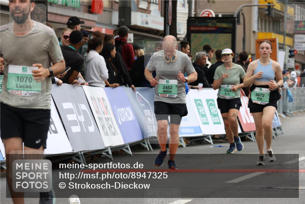 21.09.2025 - PSD Bank Halbmarathon Strokosch-Dieckow http://msf.ph/oto/8947325 21.09.2025 12:19:55 Ziel 1070, 1661, 2452, 2714, 3111, 3264, 3265, 3329, 3347, 3528, 3567, 3672, 3678, 4067 meine-sportfotos.de