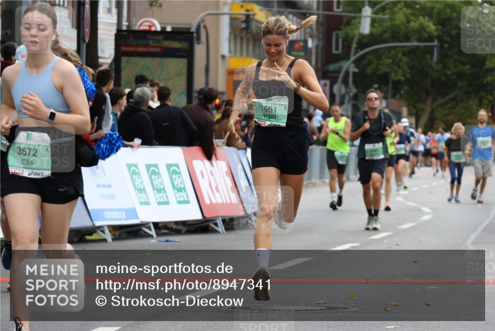 21.09.2025 - PSD Bank Halbmarathon Strokosch-Dieckow http://msf.ph/oto/8947341 21.09.2025 12:19:58 Ziel 1070, 1661, 2452, 3264, 3265, 3329, 3347, 3385, 3672 meine-sportfotos.de