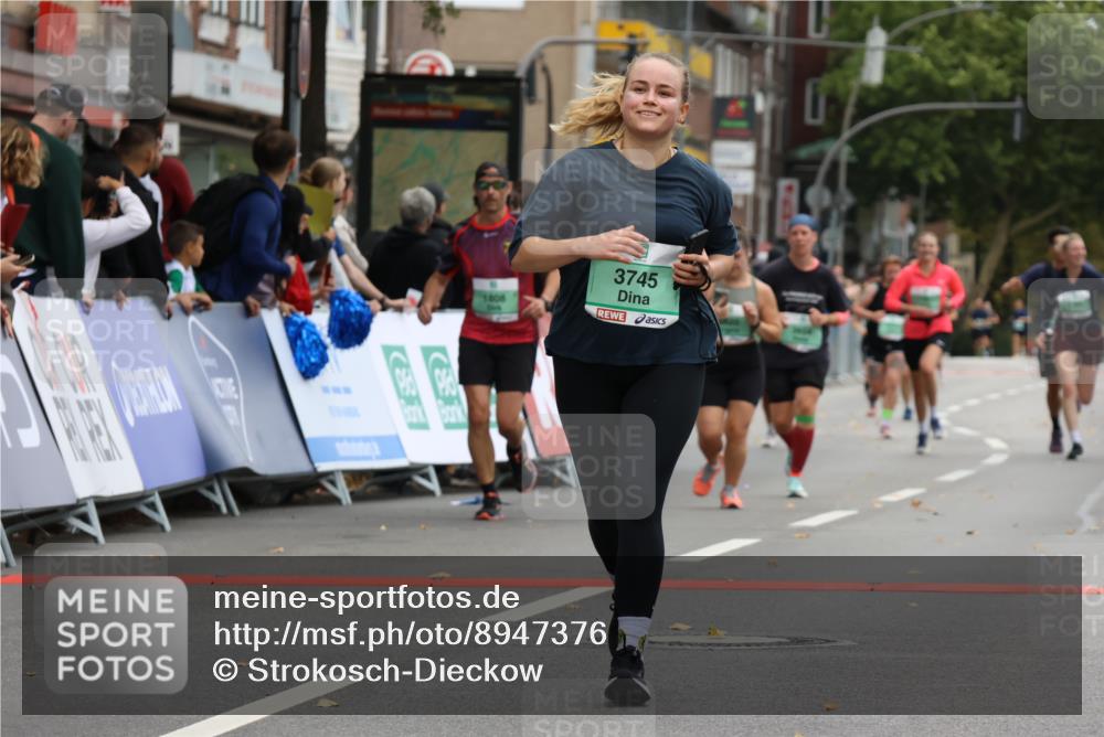 21.09.2025 - PSD Bank Halbmarathon Strokosch-Dieckow http://msf.ph/oto/8947376 21.09.2025 12:24:56 Ziel 1654, 1808, 3654, 3745, 3762, 3820 meine-sportfotos.de