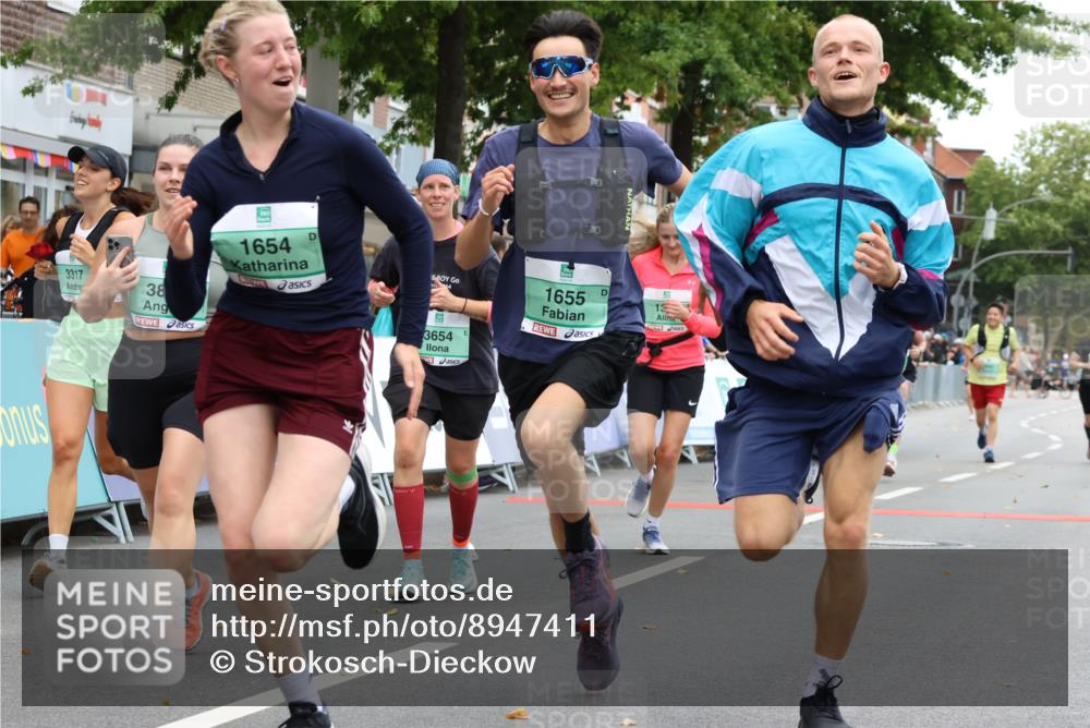 21.09.2025 - PSD Bank Halbmarathon Strokosch-Dieckow http://msf.ph/oto/8947411 21.09.2025 12:25:05 Ziel 1361, 1654, 1655, 1808, 3121, 3317, 3436, 3654, 3682, 3820, 4014 meine-sportfotos.de