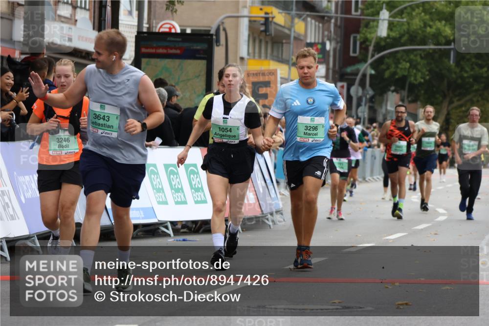 21.09.2025 - PSD Bank Halbmarathon Strokosch-Dieckow http://msf.ph/oto/8947426 21.09.2025 12:20:52 Ziel 1054, 1682, 3124, 3246, 3296, 3643, 3681 meine-sportfotos.de