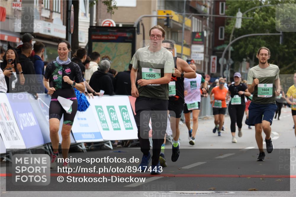 21.09.2025 - PSD Bank Halbmarathon Strokosch-Dieckow http://msf.ph/oto/8947443 21.09.2025 12:20:59 Ziel 1054, 1604, 1605, 1771, 2882, 3124, 3246, 3296, 3643, 3644, 3681, 3798 meine-sportfotos.de