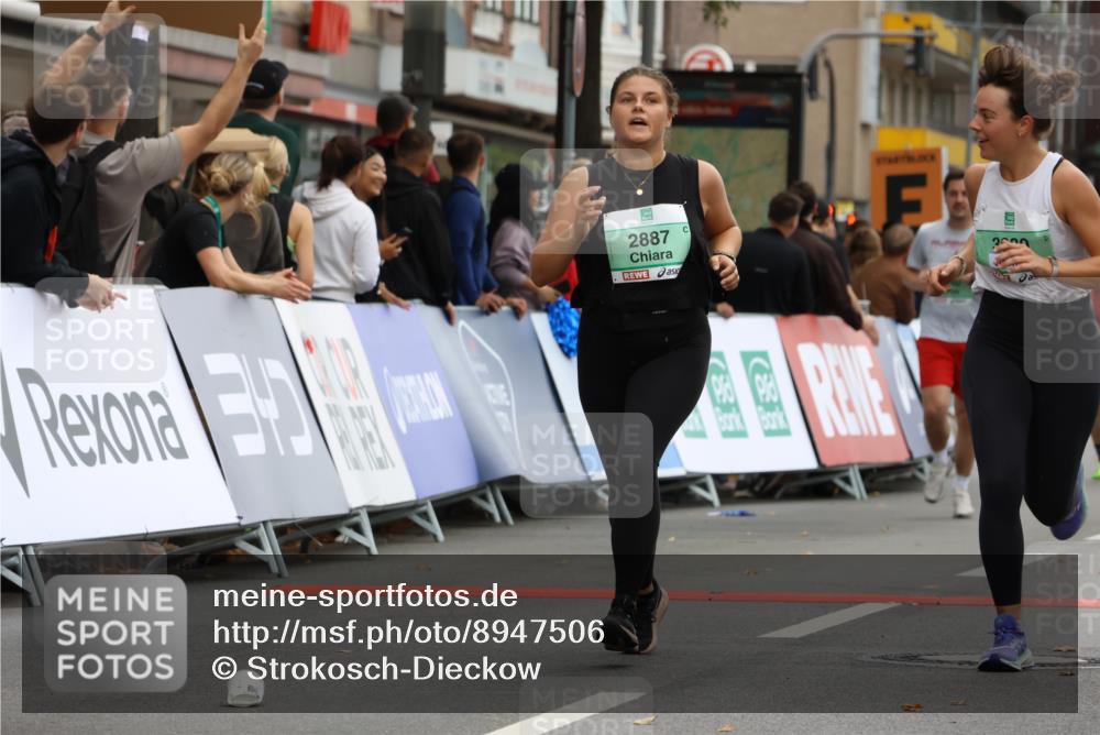 21.09.2025 - PSD Bank Halbmarathon Strokosch-Dieckow http://msf.ph/oto/8947506 21.09.2025 12:21:22 Ziel 2752, 2840, 2874, 2887, 3333, 3460, 3740, 3980 meine-sportfotos.de