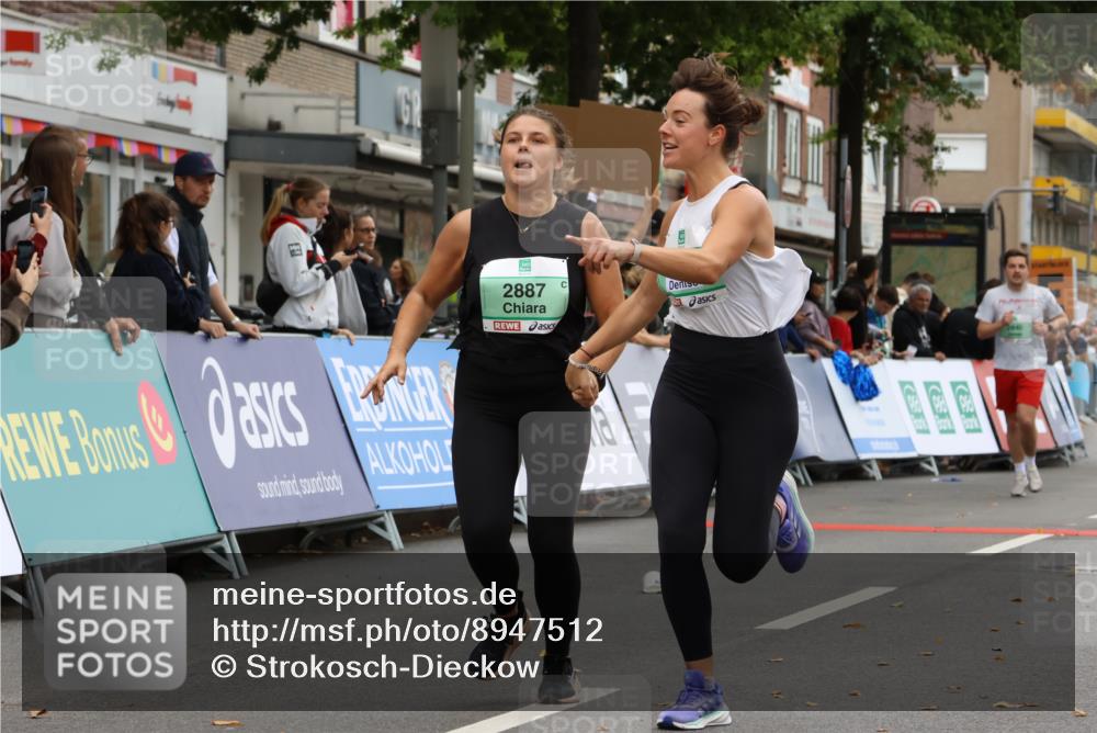 21.09.2025 - PSD Bank Halbmarathon Strokosch-Dieckow http://msf.ph/oto/8947512 21.09.2025 12:21:24 Ziel 2840, 2874, 2887, 3333, 3460, 3980 meine-sportfotos.de