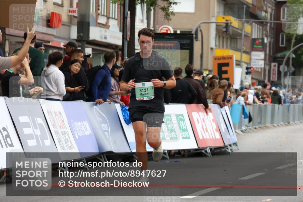 21.09.2025 - PSD Bank Halbmarathon Strokosch-Dieckow http://msf.ph/oto/8947627 21.09.2025 12:22:16 Ziel 2560, 3131, 3305, 3432, 3636 meine-sportfotos.de