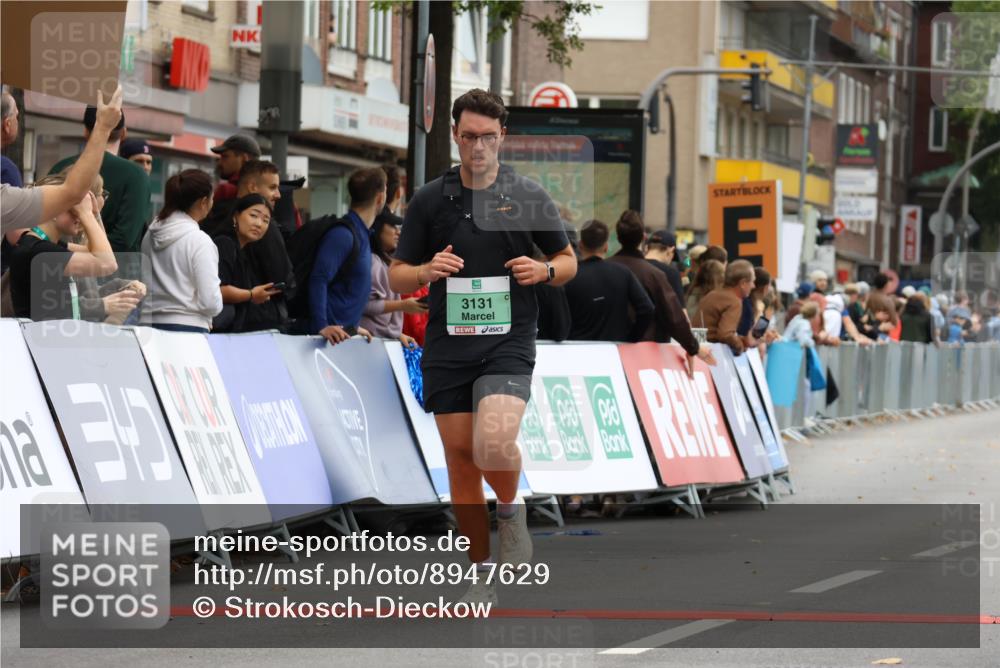 21.09.2025 - PSD Bank Halbmarathon Strokosch-Dieckow http://msf.ph/oto/8947629 21.09.2025 12:22:16 Ziel 2560, 3131, 3305, 3432, 3636 meine-sportfotos.de