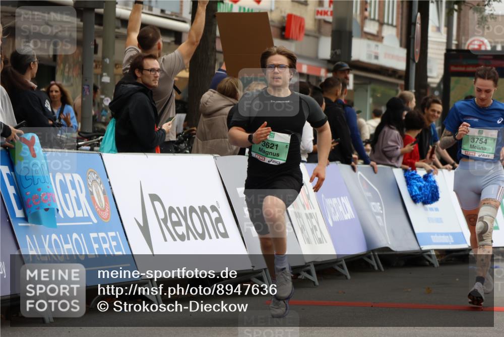21.09.2025 - PSD Bank Halbmarathon Strokosch-Dieckow http://msf.ph/oto/8947636 21.09.2025 12:22:37 Ziel 1148, 1149, 3430, 3621, 3754, 4008 meine-sportfotos.de