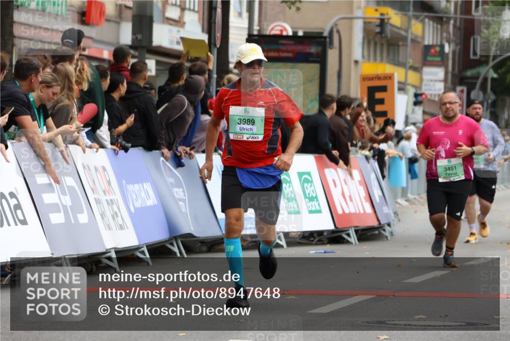 21.09.2025 - PSD Bank Halbmarathon Strokosch-Dieckow http://msf.ph/oto/8947648 21.09.2025 12:27:16 Ziel 1269, 1270, 3451, 3661, 3856, 3882, 3989 meine-sportfotos.de