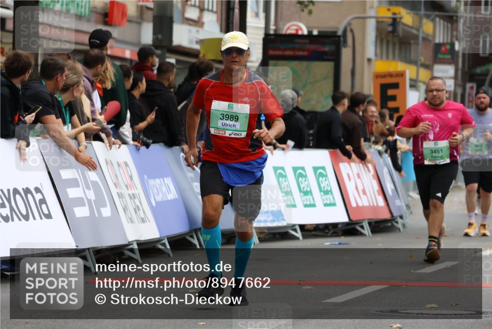 21.09.2025 - PSD Bank Halbmarathon Strokosch-Dieckow http://msf.ph/oto/8947662 21.09.2025 12:27:17 Ziel 1269, 1270, 3451, 3661, 3856, 3882, 3989 meine-sportfotos.de