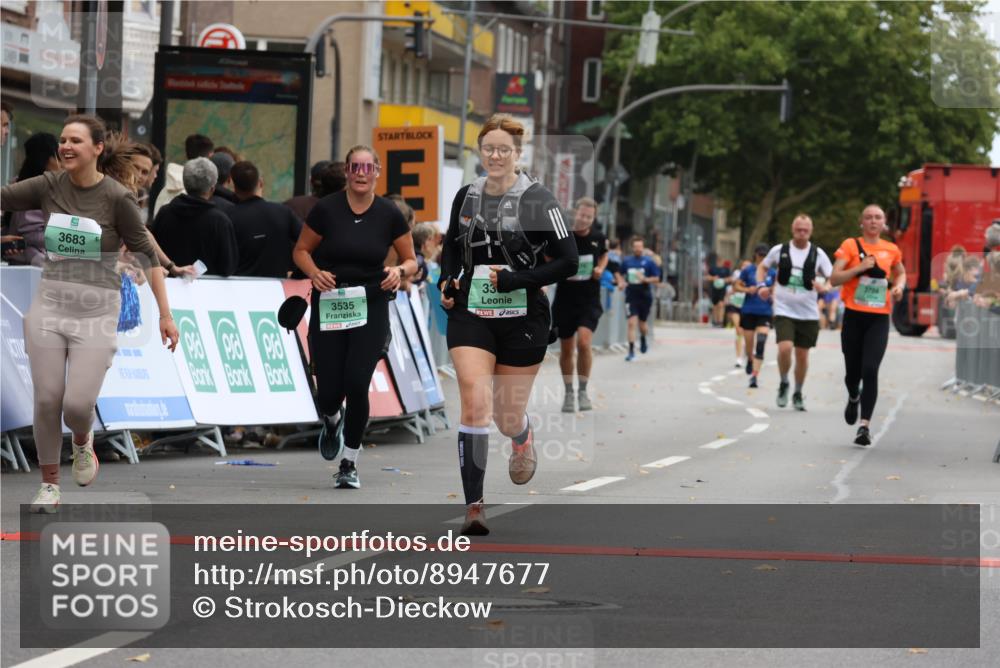 21.09.2025 - PSD Bank Halbmarathon Strokosch-Dieckow http://msf.ph/oto/8947677 21.09.2025 12:22:44 Ziel 1148, 1149, 3383, 3430, 3535, 3621, 3683, 3754, 4008 meine-sportfotos.de
