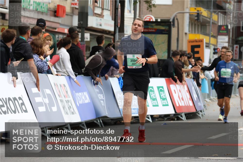 21.09.2025 - PSD Bank Halbmarathon Strokosch-Dieckow http://msf.ph/oto/8947732 21.09.2025 12:27:53 Ziel 3507, 3594 meine-sportfotos.de