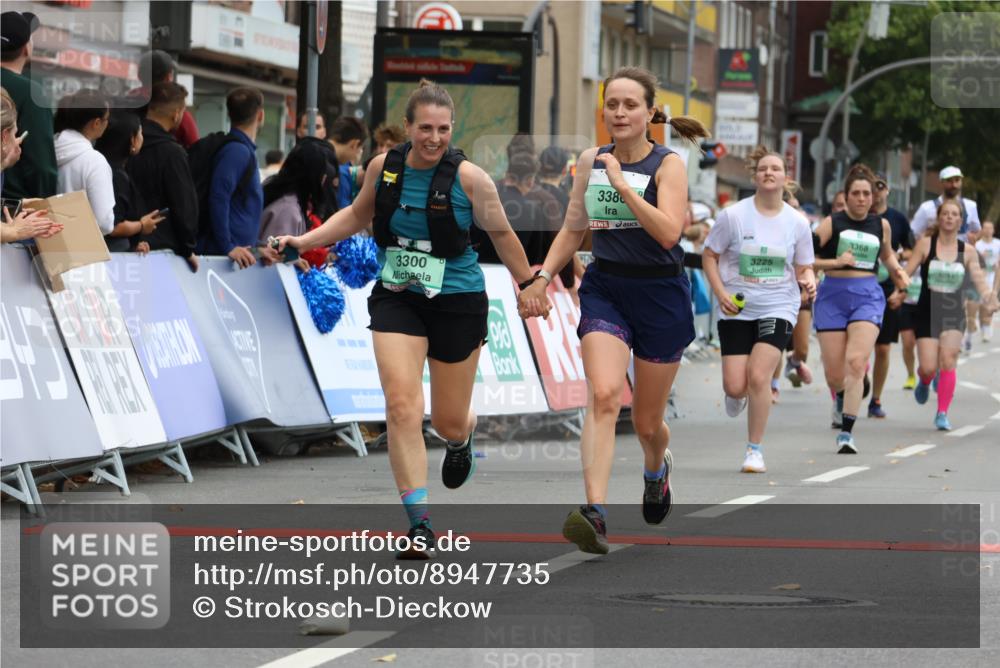 21.09.2025 - PSD Bank Halbmarathon Strokosch-Dieckow http://msf.ph/oto/8947735 21.09.2025 12:23:28 Ziel 3225, 3300, 3368, 3386, 3515 meine-sportfotos.de